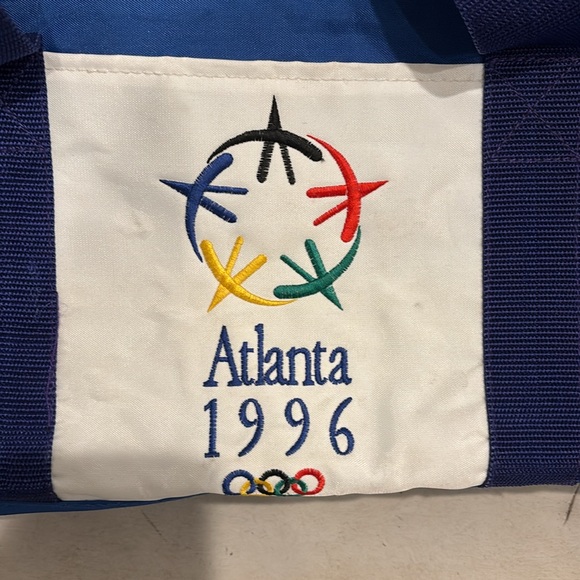 Atlanta 1996 Centennial Olympic Duffle - Picture 4 of 14